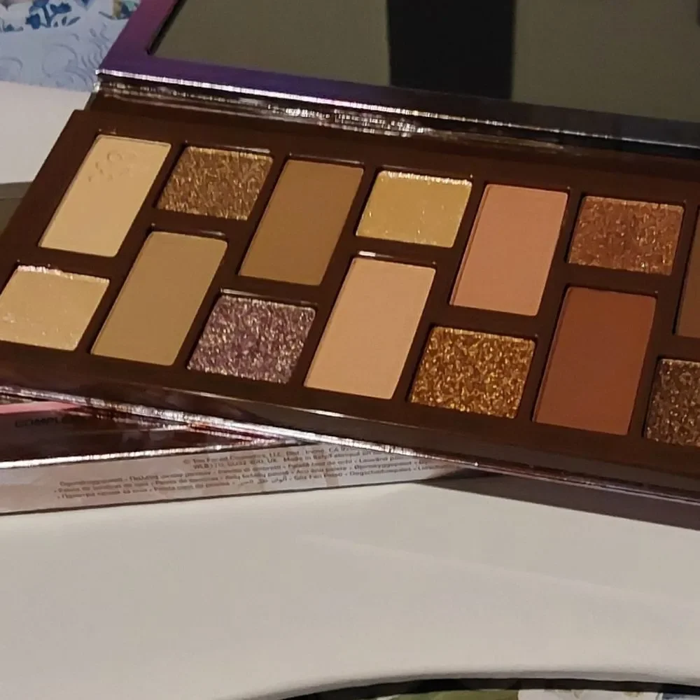BNIB~Too Faced Born this Way Sunset Stripped Eye Shadow Palette